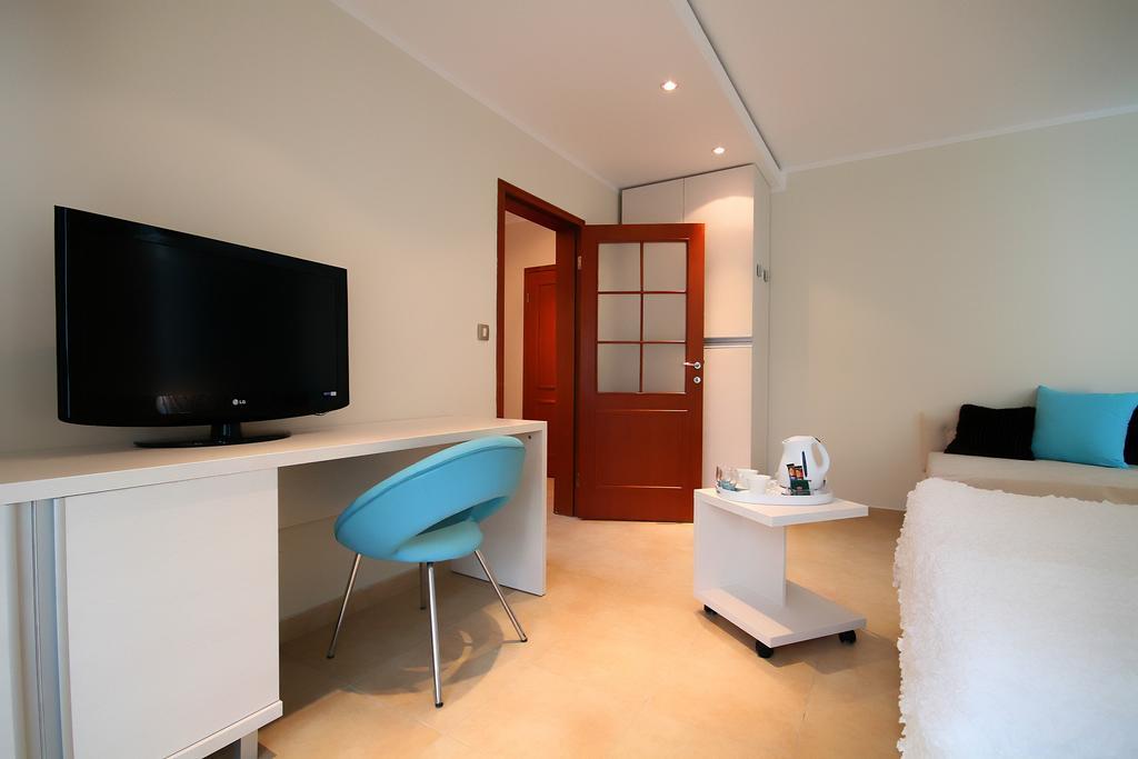 Domador Rooms & Apartments Bečići Eksteriør bilde