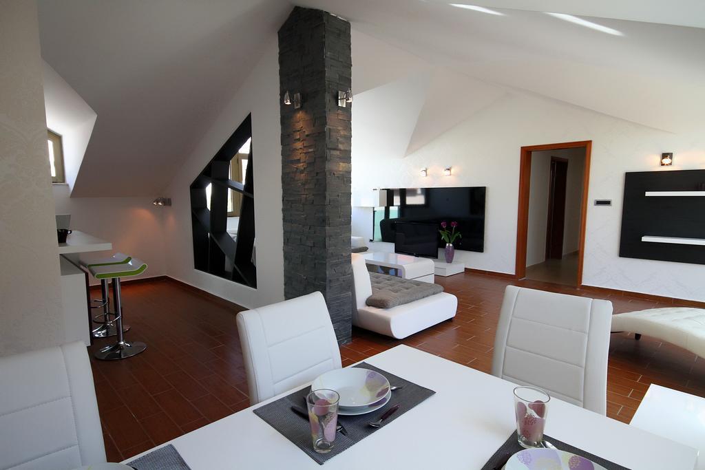 Domador Rooms & Apartments Bečići Eksteriør bilde